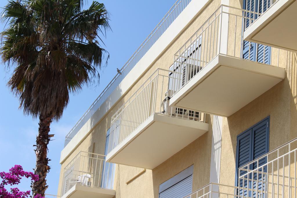 מלון לוצ'יאנה Castellu מראה חיצוני תמונה